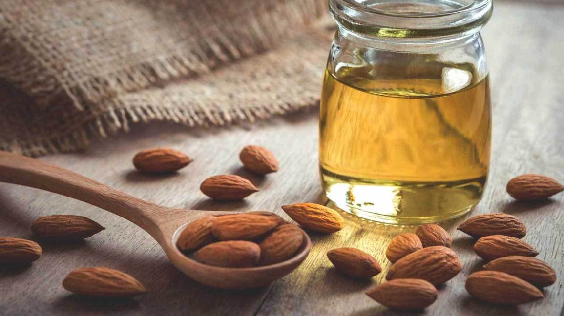 aromatherapy sweet almond oil
